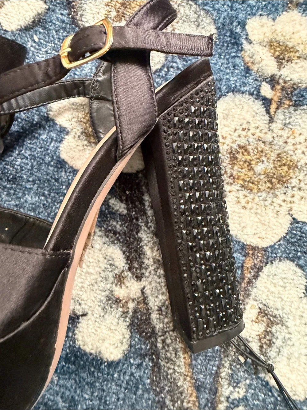 Platform Rhinestone Block Heel Sandals in Black